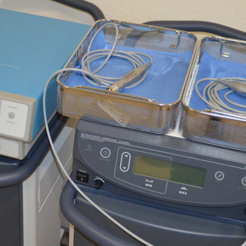 Система лігування (зшивання) судин ValleyLab LigaSure Високочастотний електрохірургічний коагулятор