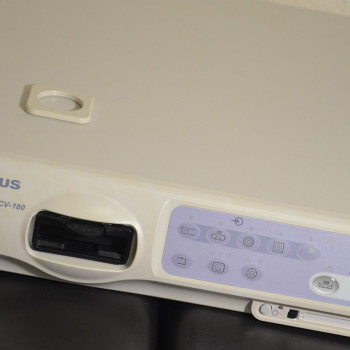 Відеоцентр Olympus CV-180. Відеосистема ендоскопічна