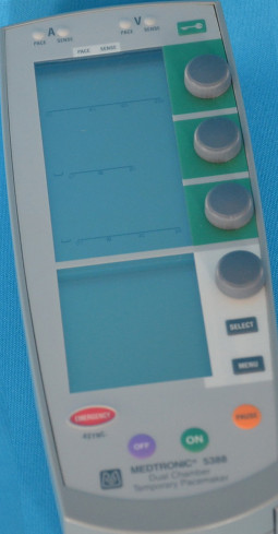 Зовнішній двокамерний кардіостимулятор Medtronic 5388