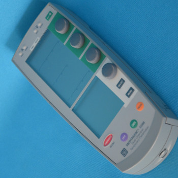 Зовнішній двокамерний кардіостимулятор Medtronic 5388