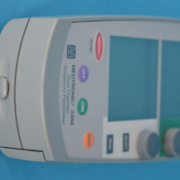 Зовнішній двокамерний кардіостимулятор Medtronic 5388
