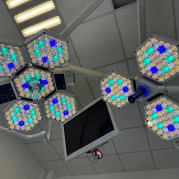 Двокупольна безтіньова операційна LED лампа TRUMPF iLed 3