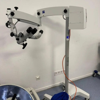 Операційний мікроскоп Zeiss OPMI Pico (S100)