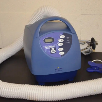 Апарат для обігріву пацієнта BAIR HUGGER 750