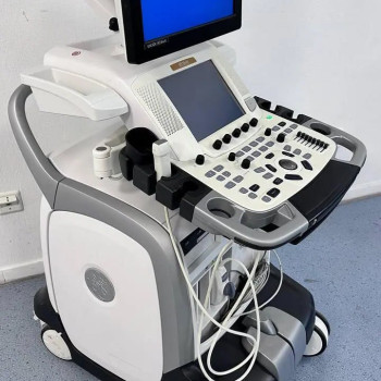 УЗД апарат експертного класу GE Vivid E9
